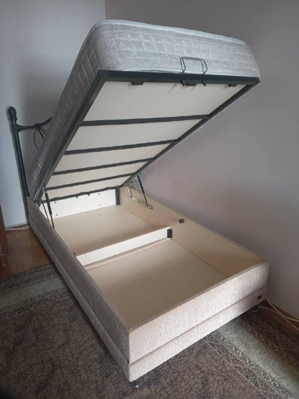 Диван, Кровать с матрасом 4