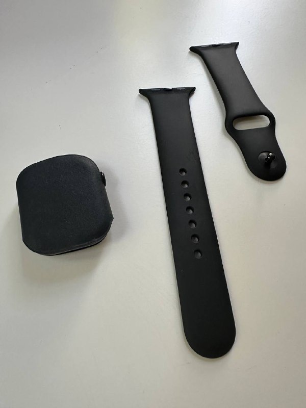 Apple Watch Ultra 10 42mm jet black aluminum 7
