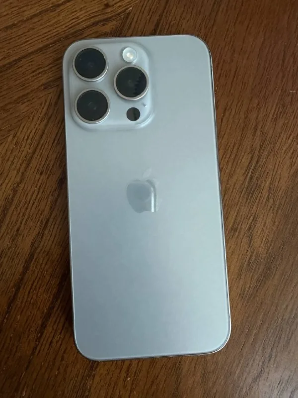 iPhone 15 Pro 1