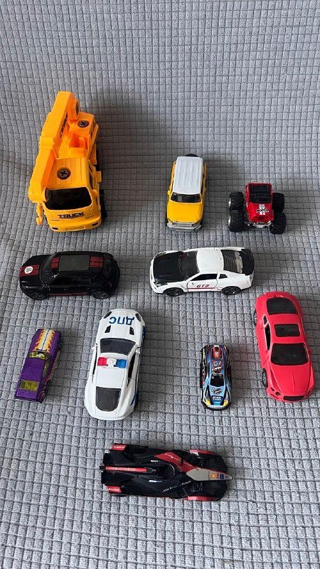 Биноколь Weber, игрушечные машинки