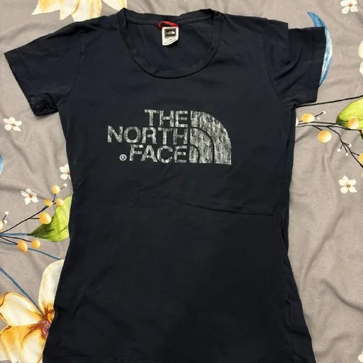 Женская футболка The North Face
