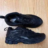 Кроссовки Asics и New Balance 2