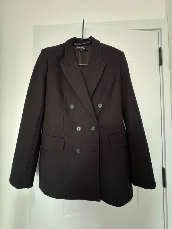 свитер uniqlo, свитшот husky, свитшот barking store, свитшот uniqlo hokusai blue, жакет love republic, длинное пальто vivaldi, теплая искусственная шуба michael kors 5