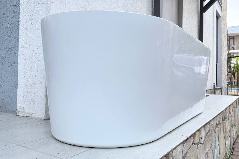Акриловая ванна 176×80×60 в отличном состоянии 3