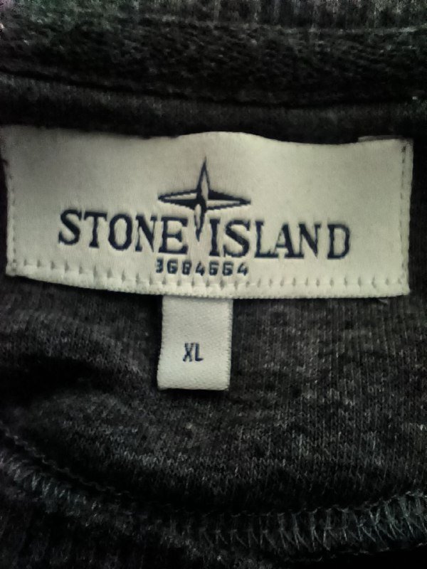 Свитер Stone Island размер XL