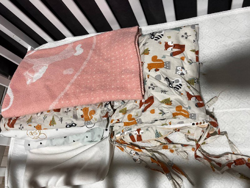 Кроватка 120x60 с матрасом и постельным бельем 2