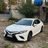 Toyota Camry 2020 1