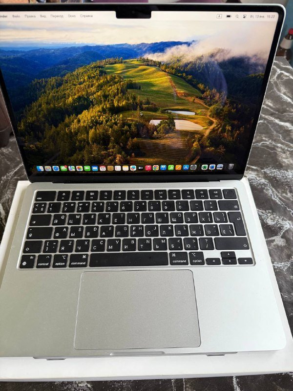 MacBook m3 1