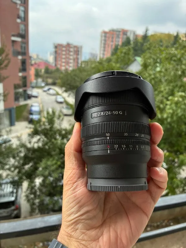 Объектив Sony FE 24-50mm f2.8 1