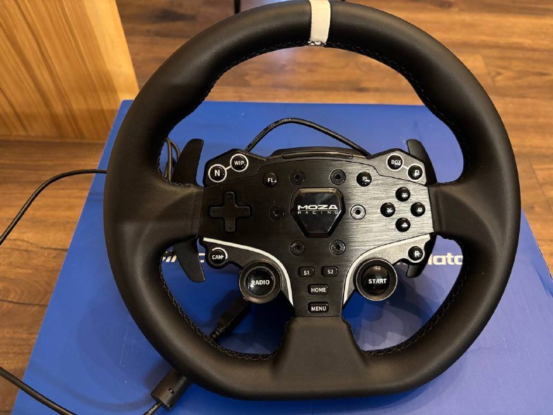 MOZA Racing R5 Bundle Direct Drive Racing Simulator 4