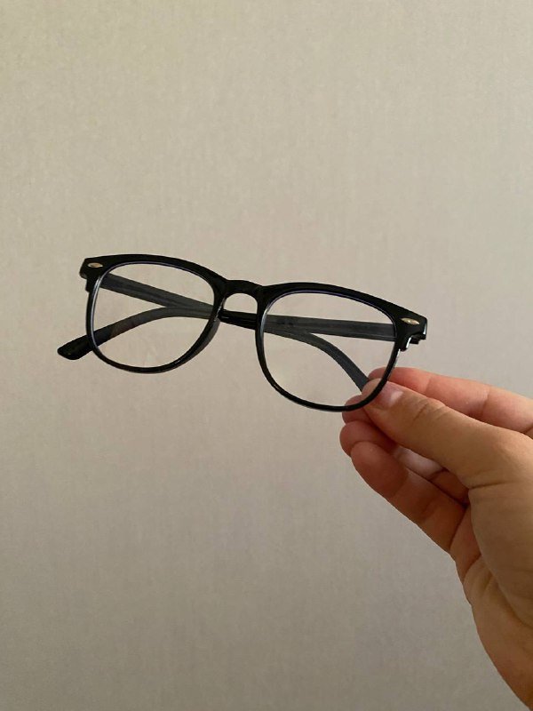 Очки с нулевыми линзами, аксессуары, 2 пары