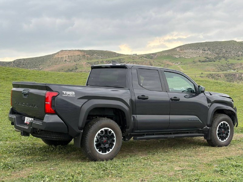 Toyota Tacoma 6