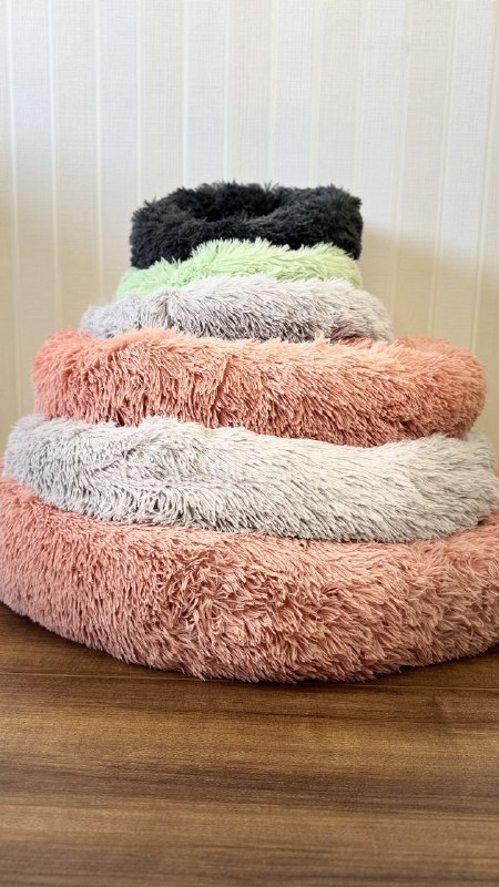 Лежанки для собак и кошек разные размеры 2