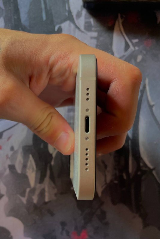 iPhone 13 5