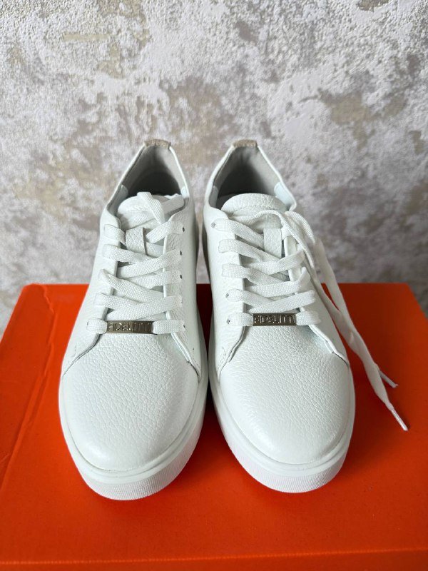 Кожаные базовые кеды Fidelitti размер 37 2