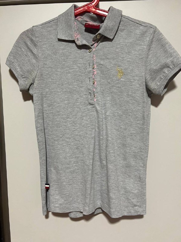 us polo assn поло бирюзовое, поло синее, Love Republic платье белое, худи Levi’s черное, худи Levi’s серое 7