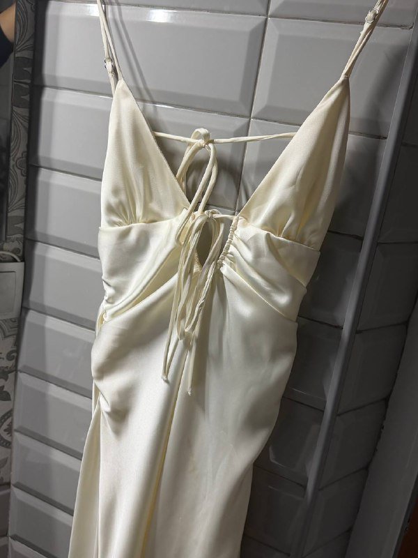 духи 100 ml, пиджак, платье Zara, джинсовая юбка миди 3