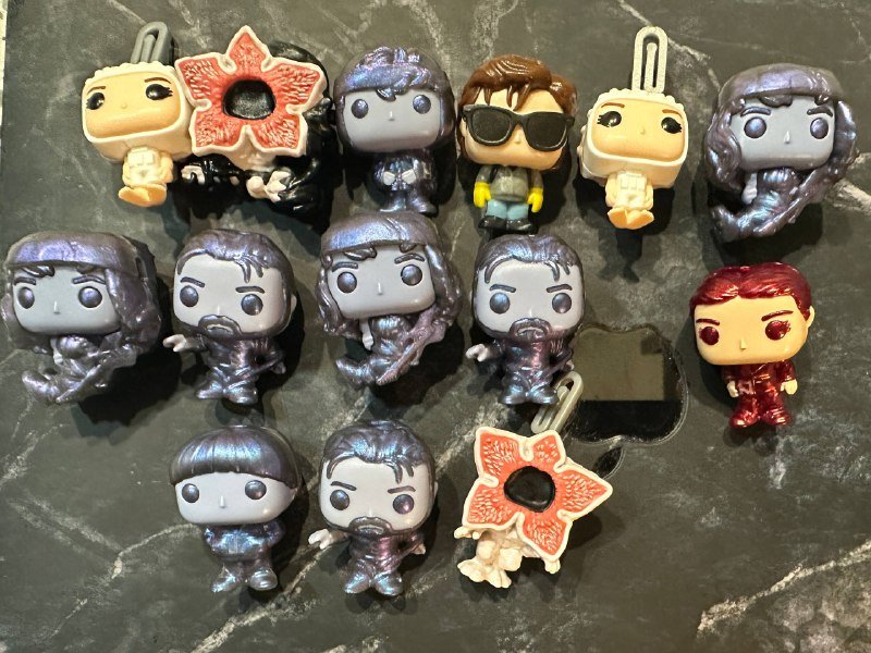 Фигурки Stranger Things kinder joy Эдди Уилл