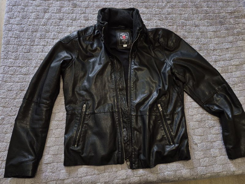 Толстовка Tommy Hilfiger, Свитшот Kenzo, Футболка Diesel, Футболка Adidas, Толстовка Adidas, Бомбер Diesel, Куртка кожаная Diesel, Жилет Diesel, Куртка Gipsy кожаная 7