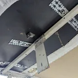 Стационарный стол с дефектом 2