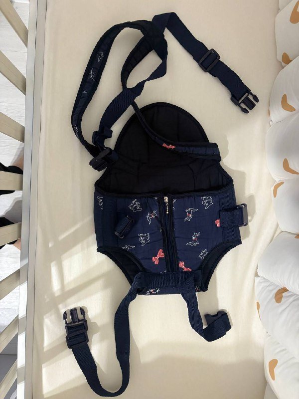 Кроватка с матрасиком, кенгурушник