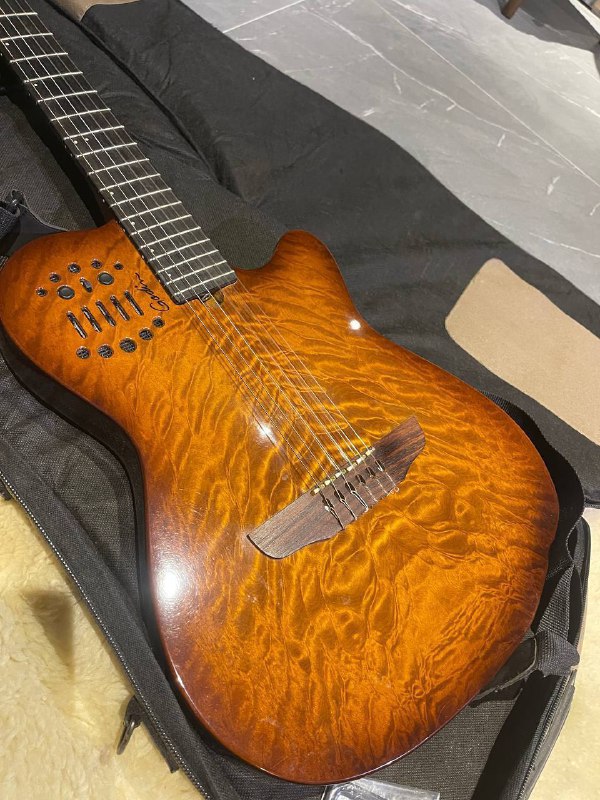 Гитара Godin 2