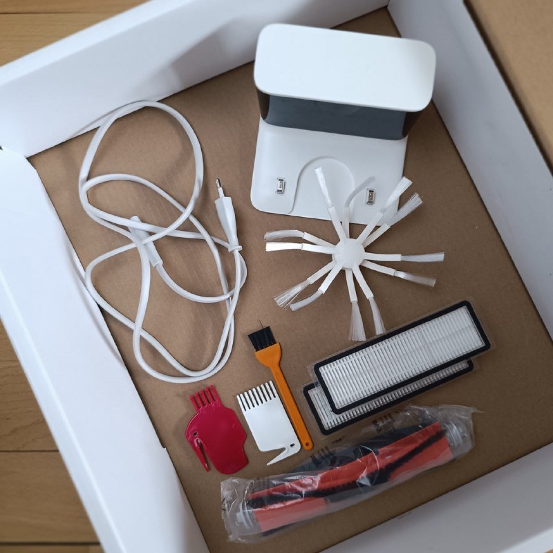 Робот-пылесос Xiaomi Mi Robot Vacuum-Mop 2 с запчастями 4