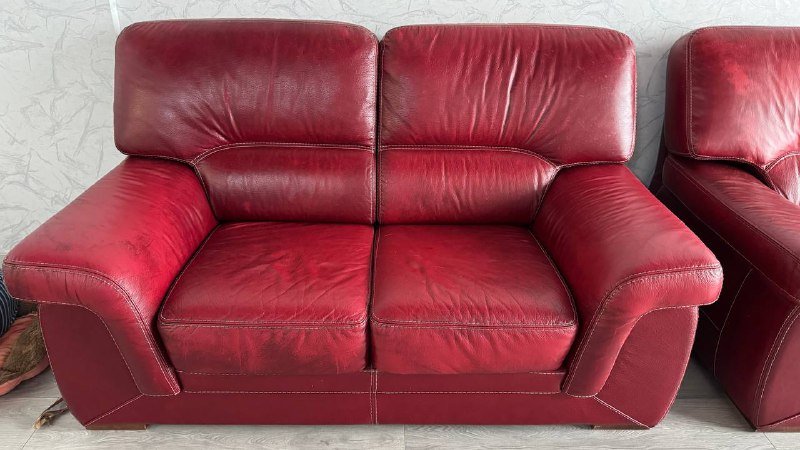 красные кожаные диваны 4
