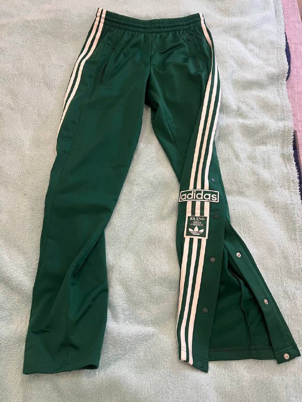 Adidas зеленые спортивные штаны размер S 2