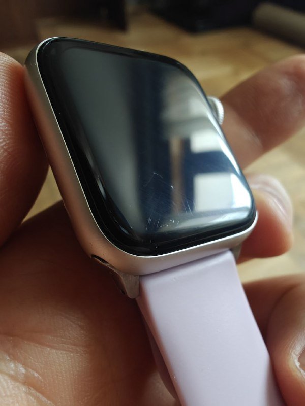 Apple Watch SE2 40mm с ремешком и зарядкой 4