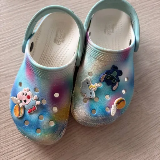 Crocs C10