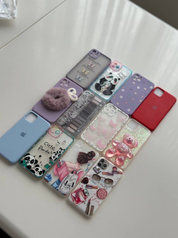 Чехлы на iPhone 11 Pro Max разные