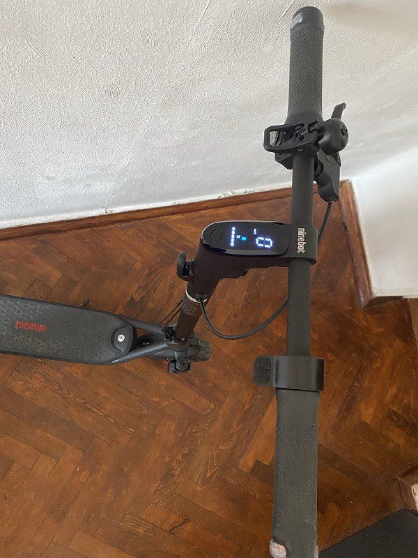 самокат SEGWAY Ninebot KickScooter F2 II, комплект с шлемом и замком 2