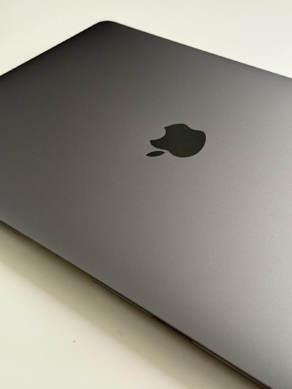 MacBook Air 13” 2020 M1 16GB 256GB, Xiaomi Ionic Hair Dryer