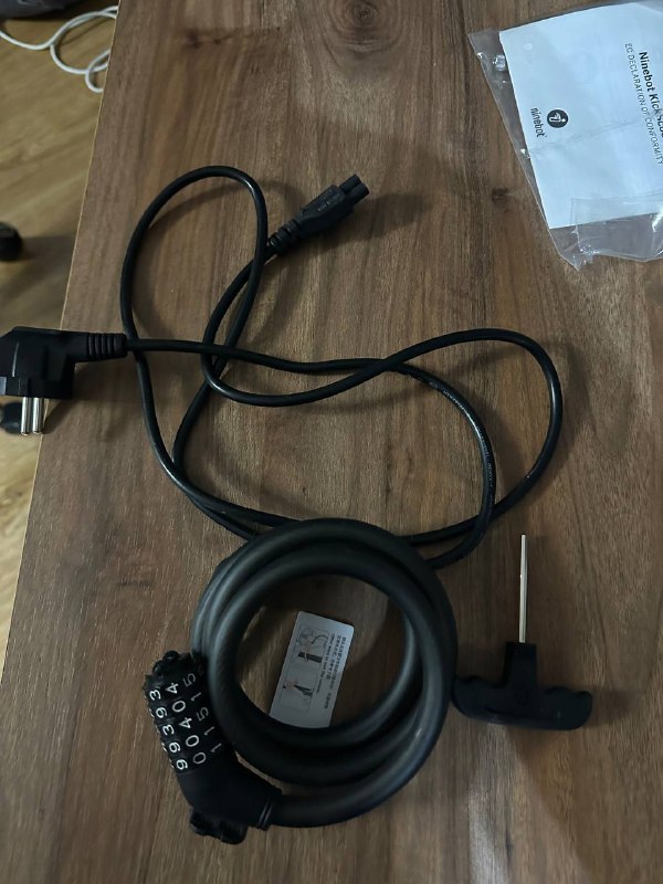 Segway Ninebot Kickscooter Max G2, кодовый замок, подставка для телефона 3