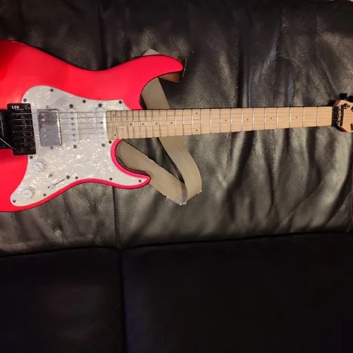 электрогитара LTD SN-200, комбик Fender