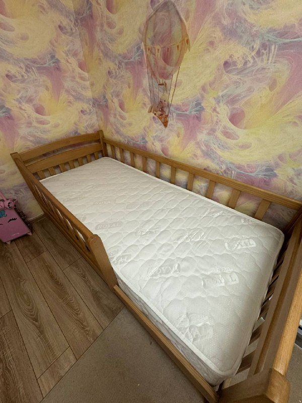 Деревянная кровать 90x200 без матраса 6