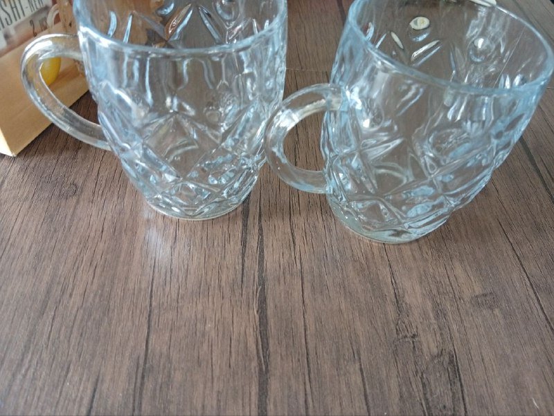 Два пивных бокала