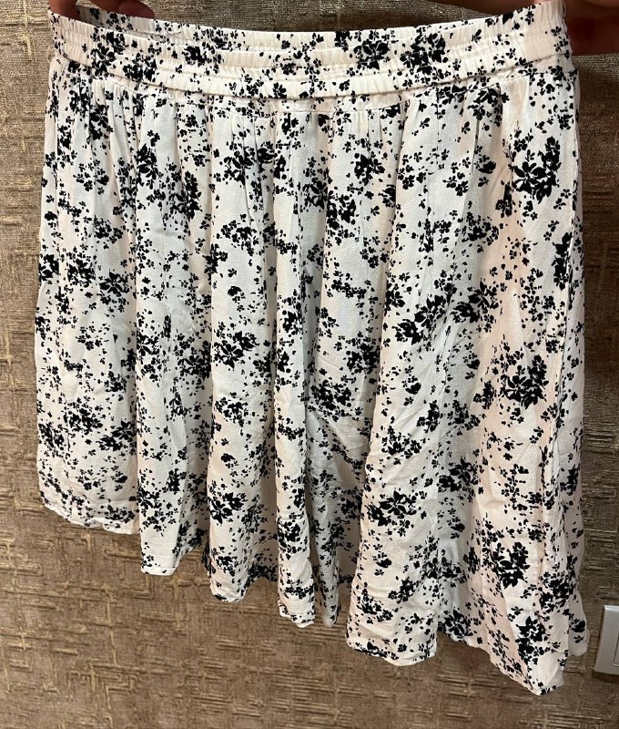Юбка Uniqlo, женская футболка