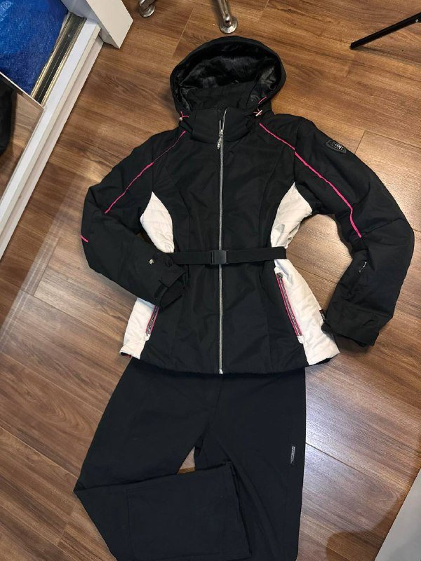 Женский горнолыжный костюм 2