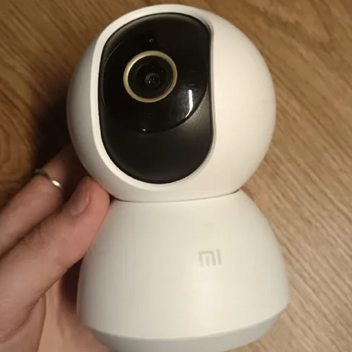 Умная камера Xiaomi, зарядное устройство, Wi‑Fi розетка, графический планшет