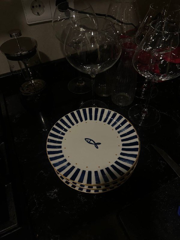 Тарелки 6 штук