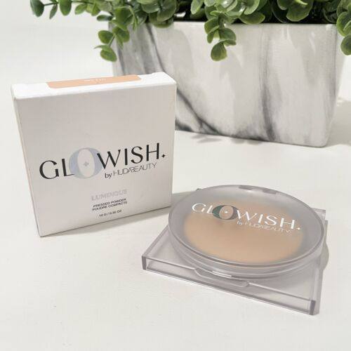 HUDA BEAUTY GloWish Luminous Pressed Powder