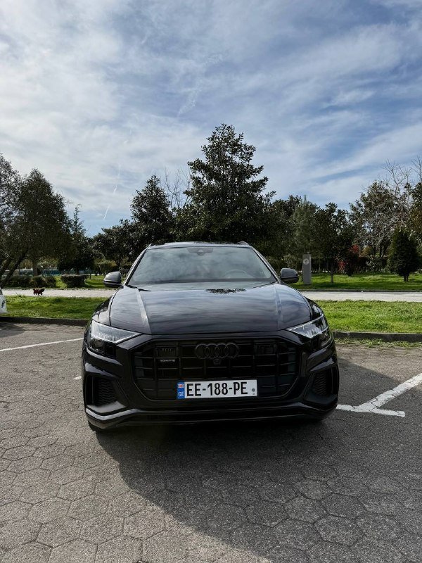Audi Q8 7