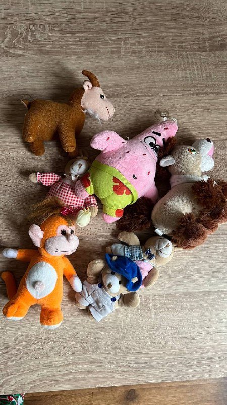 Виммельбух Год в лесу, монитор Babysense, платья, свитера, сумка, игрушки, юбка, кофты 8