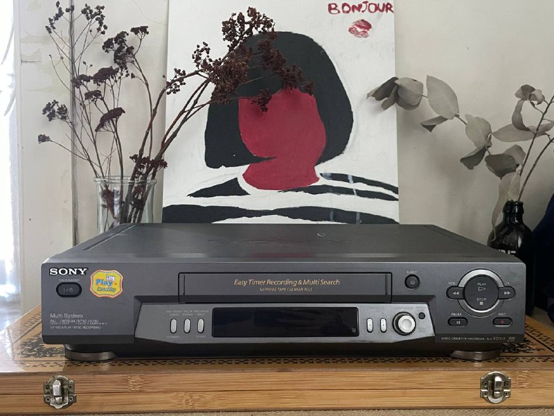 VHS-проигрыватель Sony