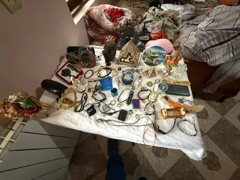 Украшения и аксессуары