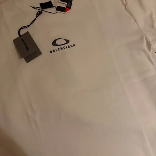 Футболка Balenciaga