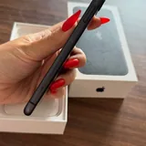 iPhone 11 3