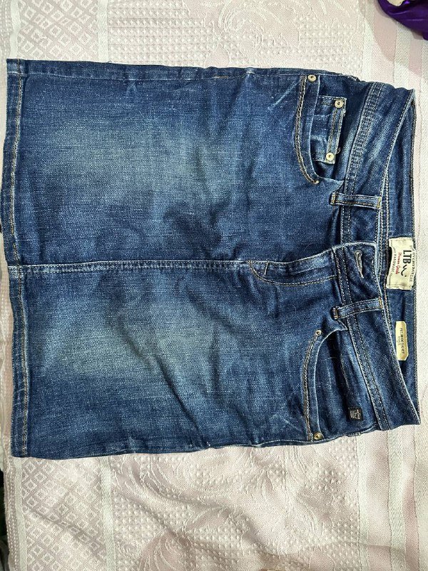 Топы М/L, юбка S, юбка-шорты М, леггинсы М, свитеры S и М, шарфы